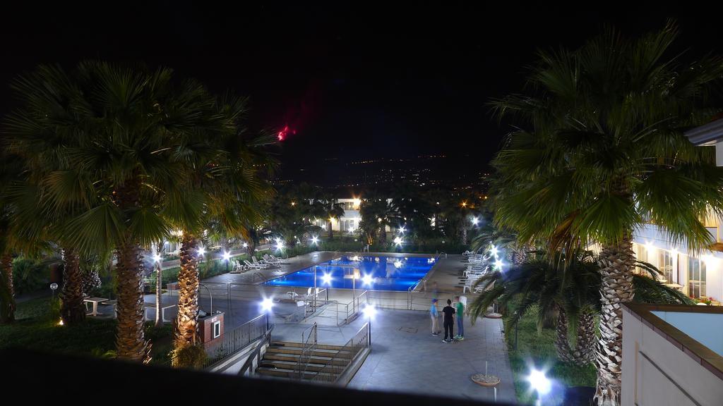 King'S House Hotel Resort มาสคาลิ ภายนอก รูปภาพ